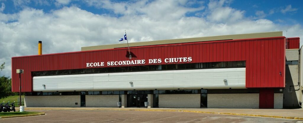 École secondaire des Grandes-Rivières – Le Tournant, Dolbeau-Mistassini Dolbeau-Mistassini